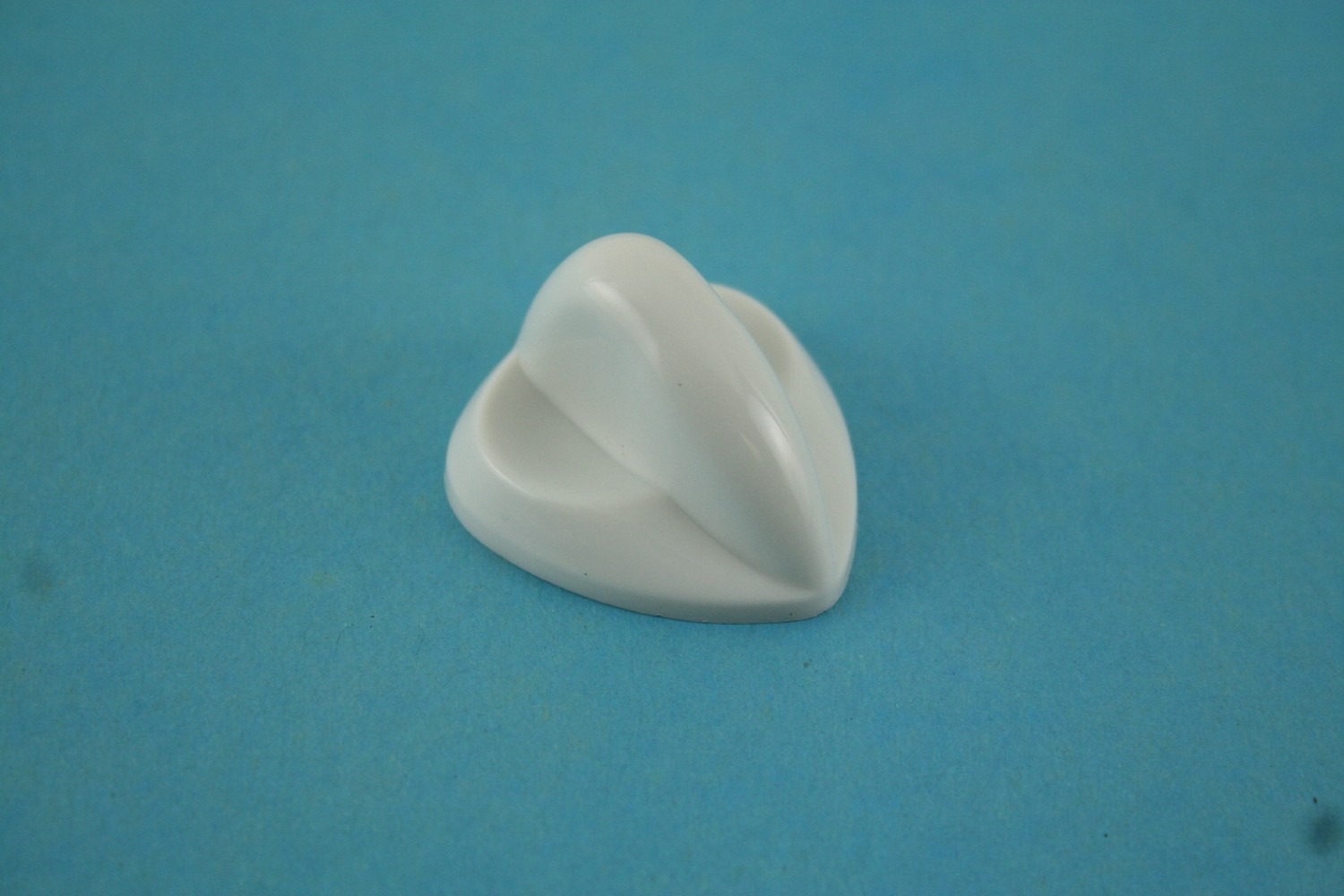 Get parts for SWITCH KNOB/WHITE/33575/33690