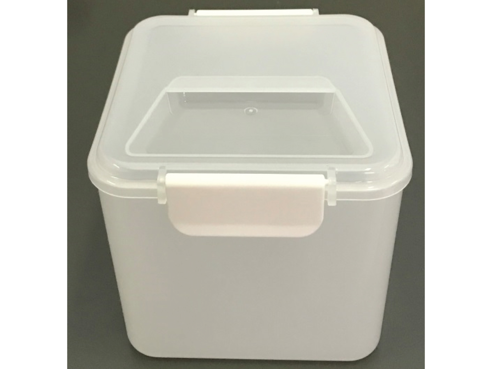 Yogurt Container Assembly