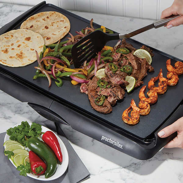 Grilled Steak and Shrimp Fajitas