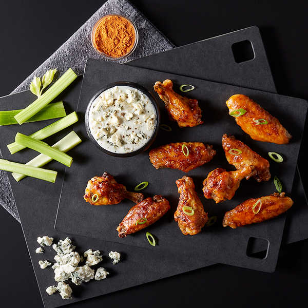 Air Fryer Hot Chicken Wings